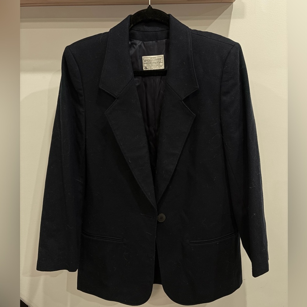Women’s 8 Pendleton Navy Wool Blazer